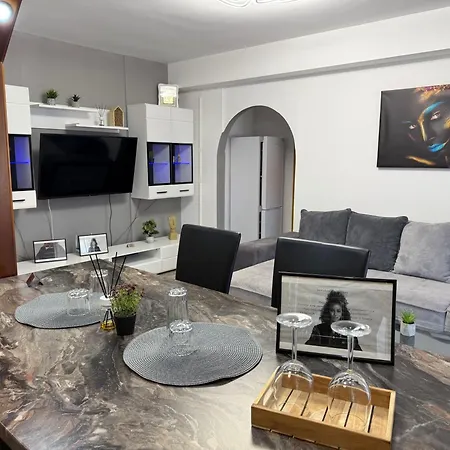 Marioapartcentralview *